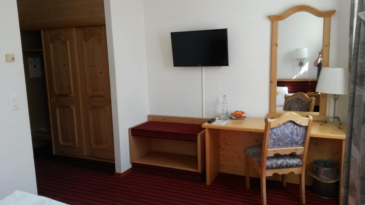 Hotel Baeren Sumiswald المظهر الخارجي الصورة